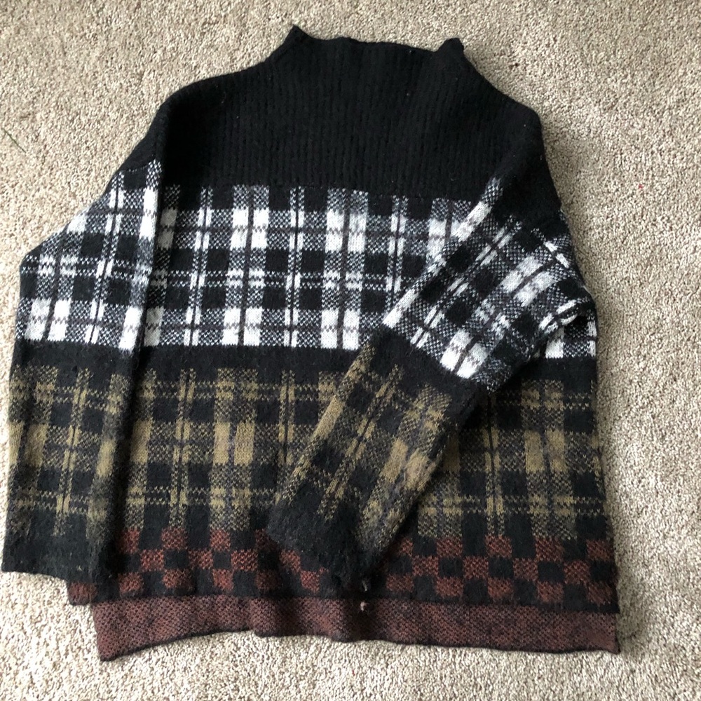 Urban Outfitters Sweater